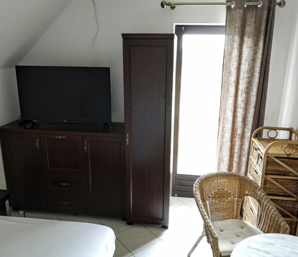 Villa Watamu Тженсач Екстериор снимка